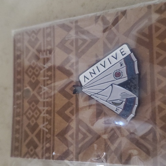 Native American Teepee Pin/Hat Pin - Picture 2 of 3
